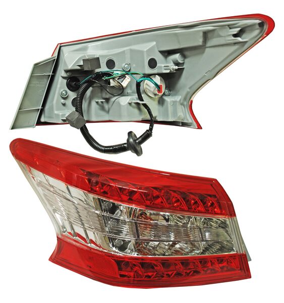 CALAVERA SENTRA 13-16 EXT C/ARNES ALD24S2 TYC IZQ 2100RDC 287 PMM