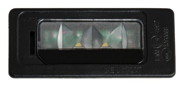 LUZ DE PLACA JETTA BICENTENARIO 15-17/ VENTO 16-20/ TIGUAN 12-17/ PASSAT 14-15/ CADDY 16-20 LEDS TYC1