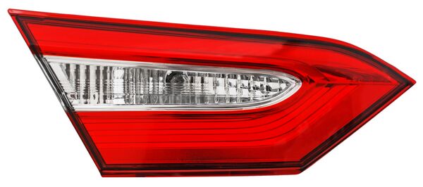 CALAVERA CAMRY 18-24 L/ LE INT CLARA C/FOCO TYC 726 IZQ