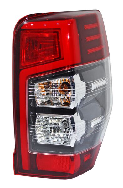 CALAVERA MITSUBISHI PU L200 20-24 LEDS 288 NZL 2252 DER