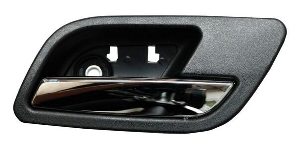 MANIJA INT CHEV PU LTZ/ SLT/ SUB/ AVALAN/ TAHOE/ YUKON/ DENALI 07-14 NEGRA/ CROMO TRAS PLASTICO ***5 DER