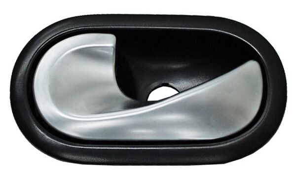 MANIJA INT EURO CLIO 07-09/ SANDERO/ STEPWAY 10-15 NEGRA/ CROMO DEL/ TRAS PLASTICO IZQ