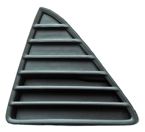 REJILLA FOCUS 12-14 NEGRA DE DEF PAT USA AGT IZQ