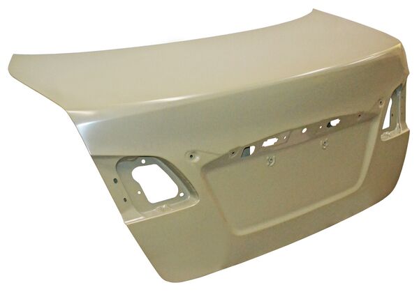 TAPA CAJUELA SENTRA 13-20 C/HOYO P/CAMARA 452 2280.10